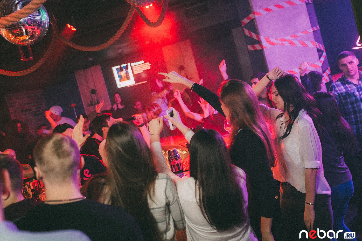 диско-бар NEBAR Новосибирск 